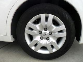 Nissan Altima 2011 photo 2