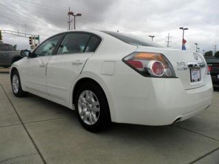 Nissan Altima 2011 photo 5