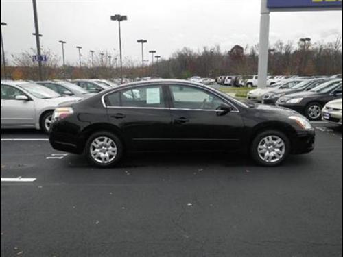 Nissan Altima 2011 photo 3