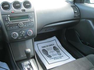 Nissan Altima 2011 photo 5