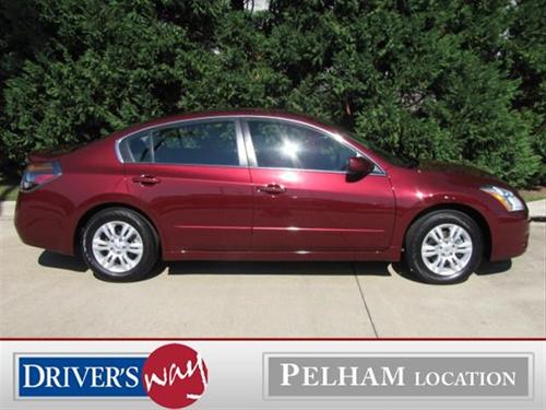Nissan Altima 2011 photo 1