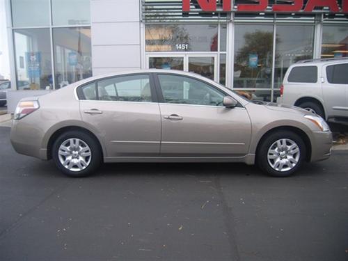 Nissan Altima 2011 photo 4