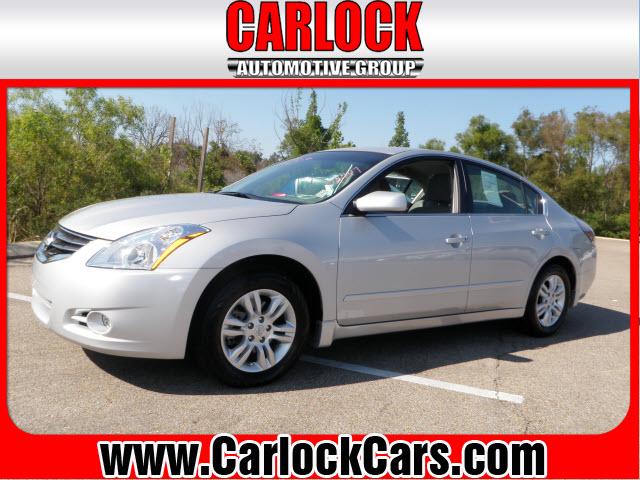 Nissan Altima Pickupslt Quad Cab SWB 4WD 4x4 Truck Sedan