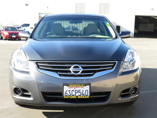 Nissan Altima 2011 photo 3
