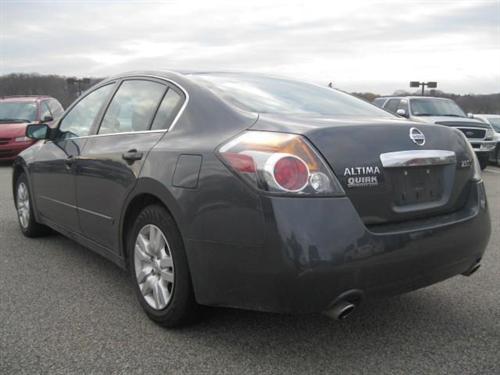 Nissan Altima 2011 photo 5
