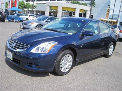 Nissan Altima 2011 photo 3