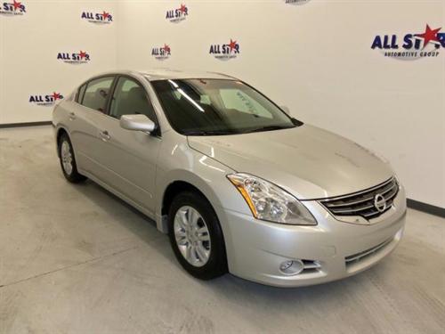 Nissan Altima 2011 photo 4