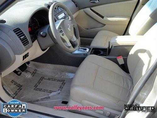Nissan Altima 2011 photo 2