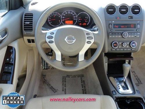 Nissan Altima 2011 photo 4