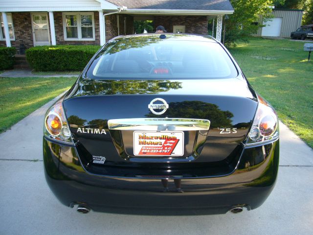 Nissan Altima 2011 photo 26