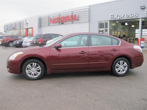 Nissan Altima 2011 photo 5