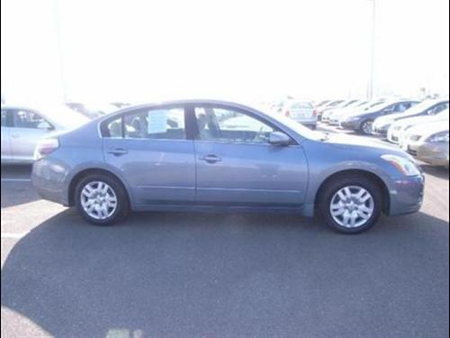 Nissan Altima 2011 photo 3