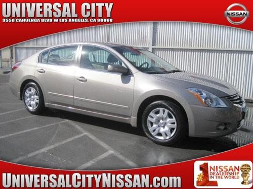 Nissan Altima Pickupslt Quad Cab SWB 4WD 4x4 Truck Other