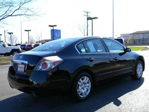 Nissan Altima 2011 photo 4