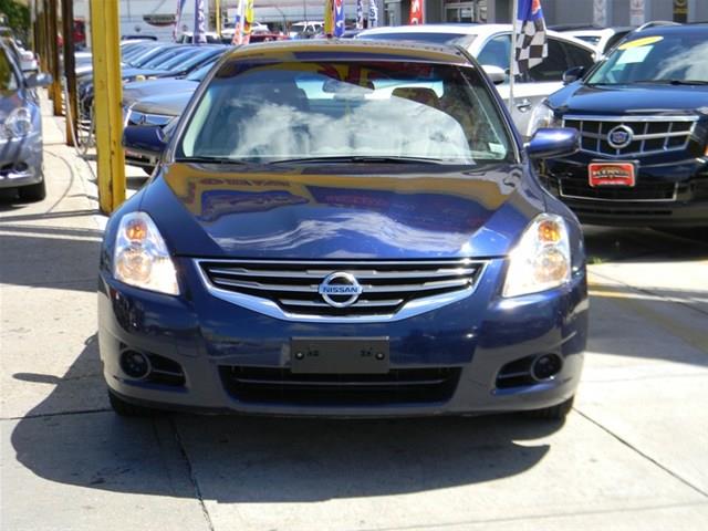 Nissan Altima 2011 photo 3