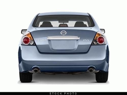 Nissan Altima 2011 photo 4