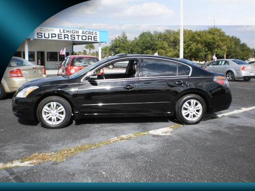 Nissan Altima 2011 photo 4