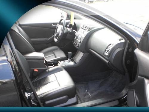 Nissan Altima 2011 photo 5