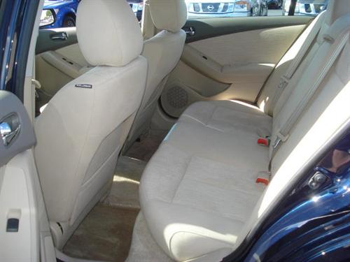 Nissan Altima 2011 photo 3