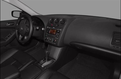 Nissan Altima 2011 photo 1