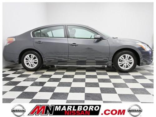 Nissan Altima 2011 photo 4