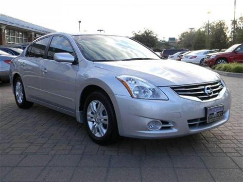 Nissan Altima 2011 photo 5