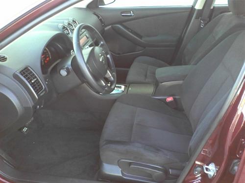 Nissan Altima 2011 photo 5