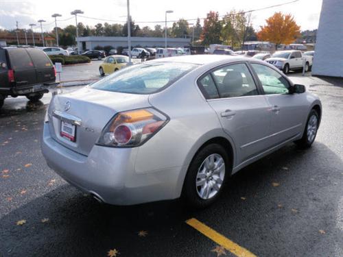 Nissan Altima 2011 photo 5