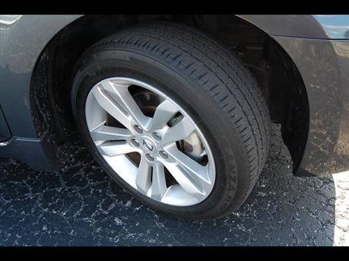 Nissan Altima 2011 photo 4