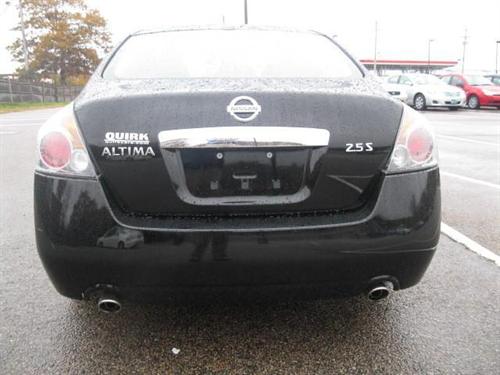 Nissan Altima 2011 photo 5