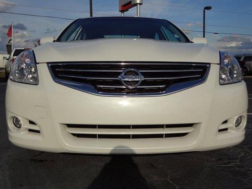 Nissan Altima 2011 photo 3