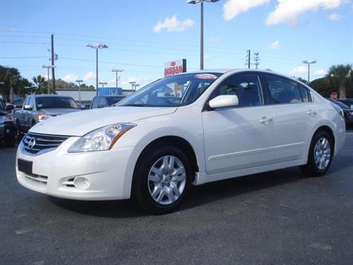 Nissan Altima Pickupslt Quad Cab SWB 4WD 4x4 Truck Other