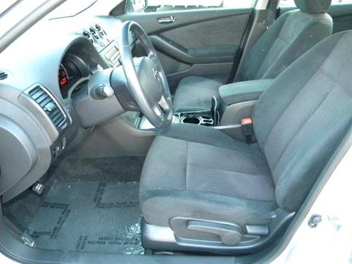Nissan Altima 2011 photo 5
