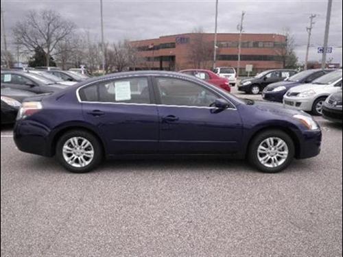 Nissan Altima 2011 photo 3