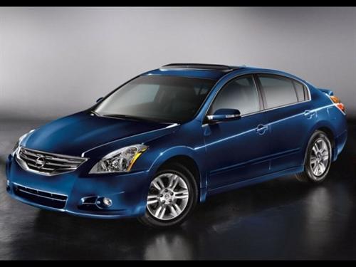 Nissan Altima Laramie Quad Cab 4WD Other