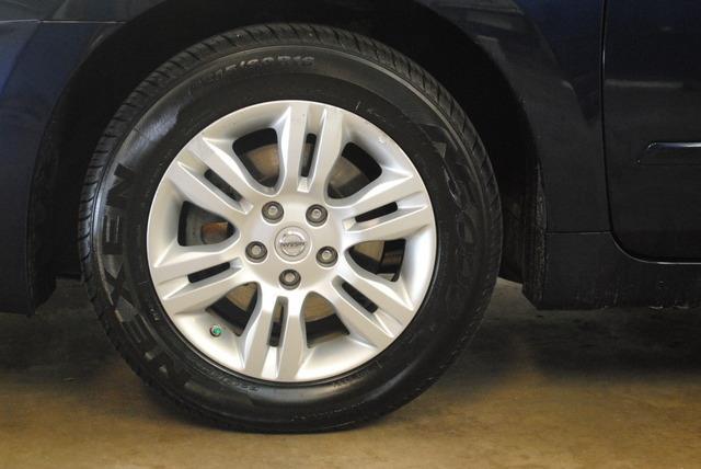 Nissan Altima 2011 photo 20