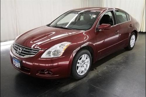 Nissan Altima 2011 photo 3