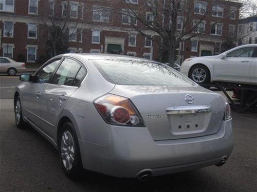 Nissan Altima 2011 photo 5