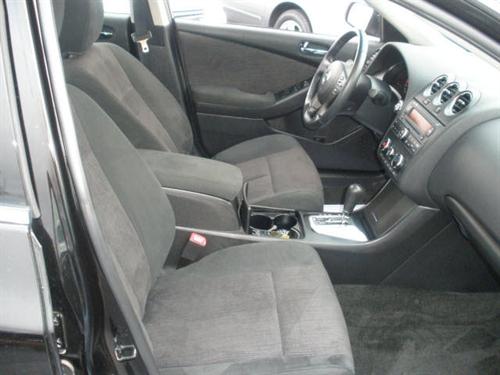 Nissan Altima 2011 photo 5