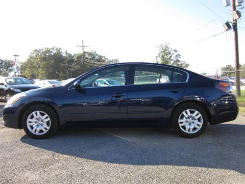 Nissan Altima 2011 photo 3