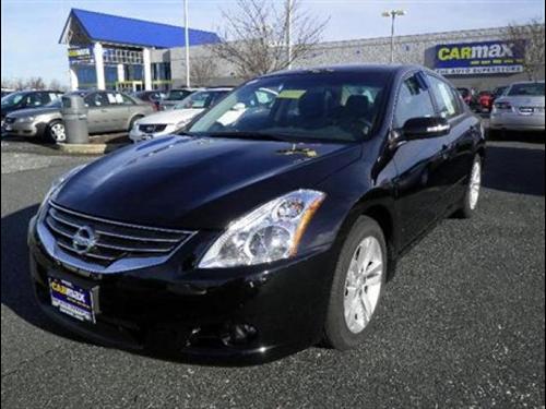 Nissan Altima 2011 photo 2