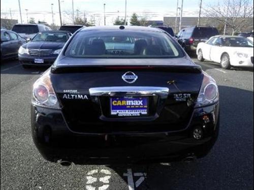 Nissan Altima 2011 photo 5