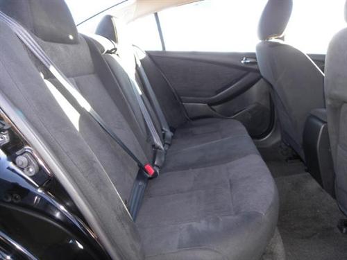 Nissan Altima 2011 photo 5