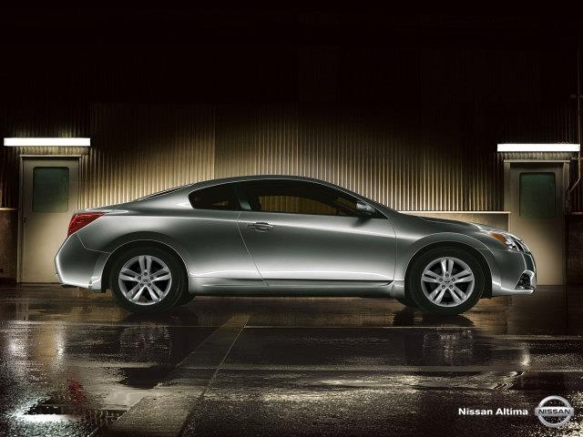 Nissan Altima GLI Turbo AUTO Sedan