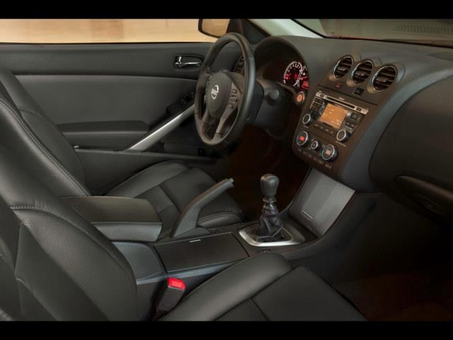 Nissan Altima 2011 photo 5