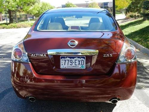 Nissan Altima 2011 photo 5