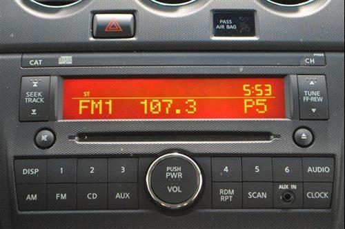 Nissan Altima 2011 photo 2