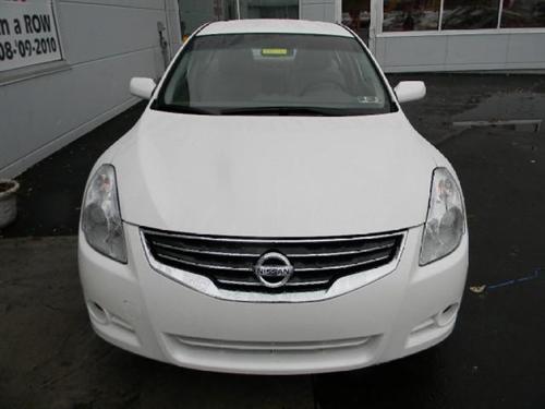 Nissan Altima 2011 photo 1