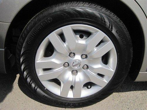 Nissan Altima 2011 photo 1