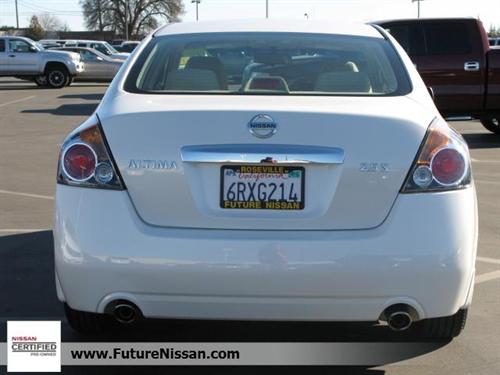 Nissan Altima 2011 photo 3